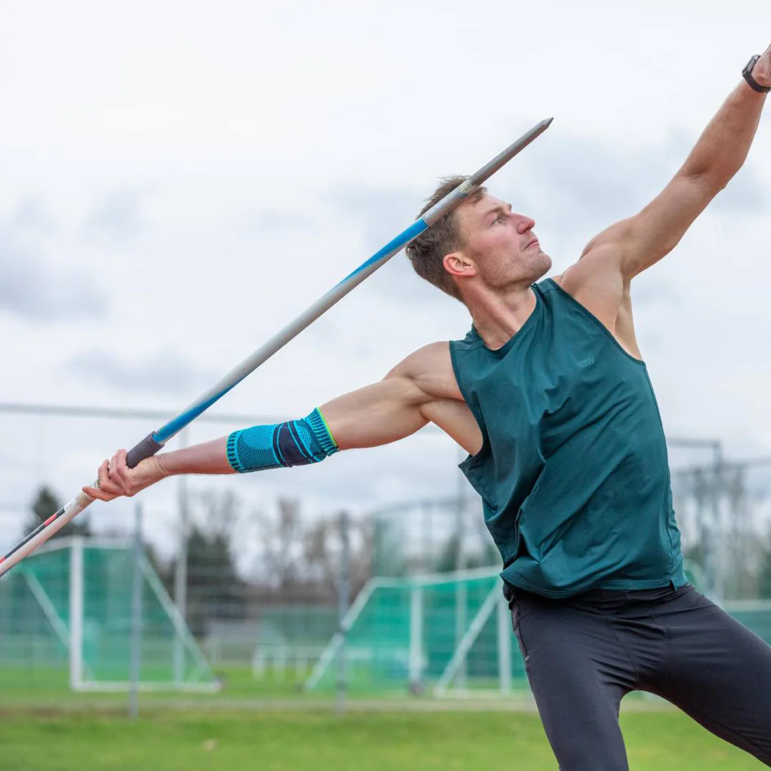 的臨門一腳 的臨門一腳